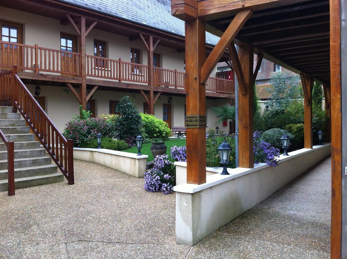 Hôtel De Normandie Conches-en-Ouche Exterior foto